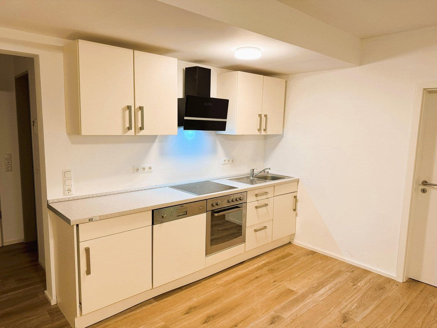 Pronájem bytu 2+1 65 m², Rütscher Straße 209, Cáchy, Severní Porýní-Vestfálsko Pronájem bytu 2+1 65 m², Rütscher Straße 209, Cáchy, Severní Porýní-Vestfálsko