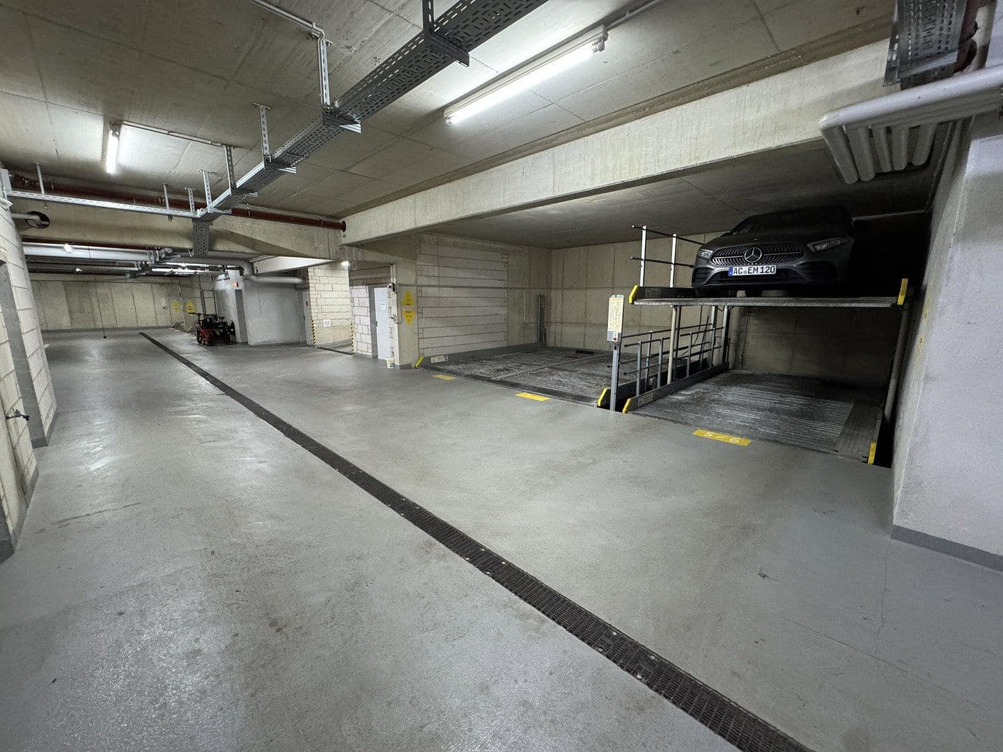 Pronájem bytu 2+1 65 m², Rütscher Straße 209, Cáchy, Severní Porýní-Vestfálsko Pronájem bytu 2+1 65 m², Rütscher Straße 209, Cáchy, Severní Porýní-Vestfálsko