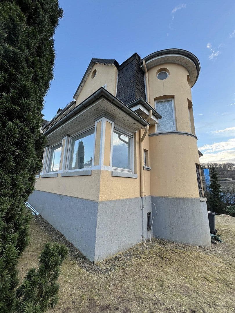 Pronájem domu 195 m², pozemek 535 m², Feusdorfer Straße 4, Jünkerath, Porýní-Falc Pronájem domu 195 m², pozemek 535 m², Feusdorfer Straße 4, Jünkerath, Porýní-Falc