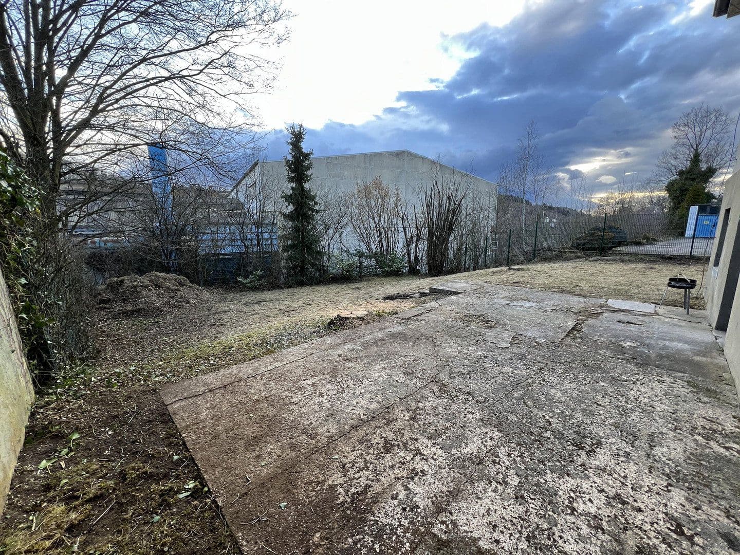 Pronájem domu 195 m², pozemek 535 m², Feusdorfer Straße 4, Jünkerath, Porýní-Falc Pronájem domu 195 m², pozemek 535 m², Feusdorfer Straße 4, Jünkerath, Porýní-Falc