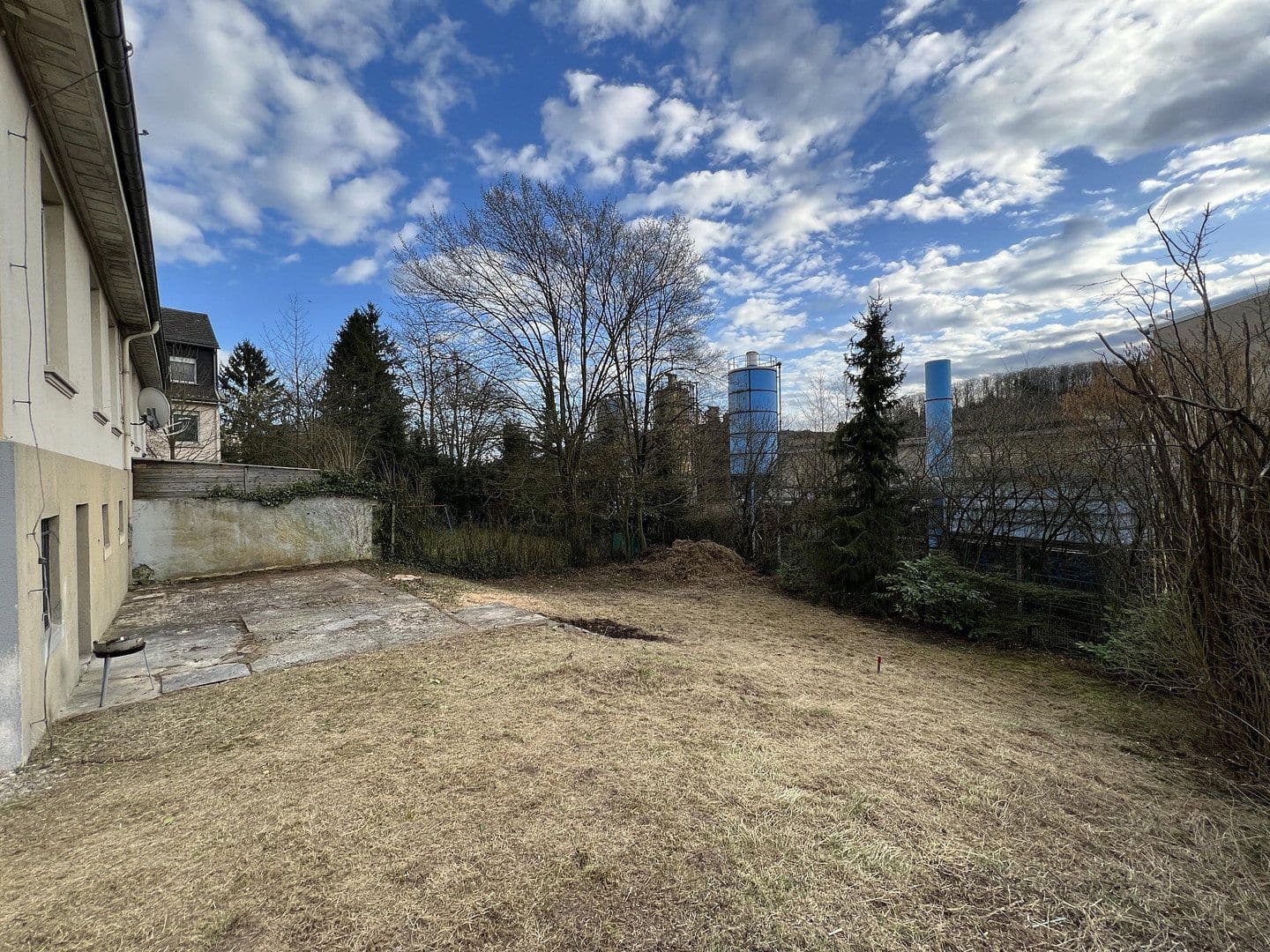 Pronájem domu 195 m², pozemek 535 m², Feusdorfer Straße 4, Jünkerath, Porýní-Falc Pronájem domu 195 m², pozemek 535 m², Feusdorfer Straße 4, Jünkerath, Porýní-Falc