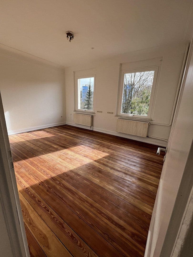Pronájem domu 195 m², pozemek 535 m², Feusdorfer Straße 4, Jünkerath, Porýní-Falc Pronájem domu 195 m², pozemek 535 m², Feusdorfer Straße 4, Jünkerath, Porýní-Falc