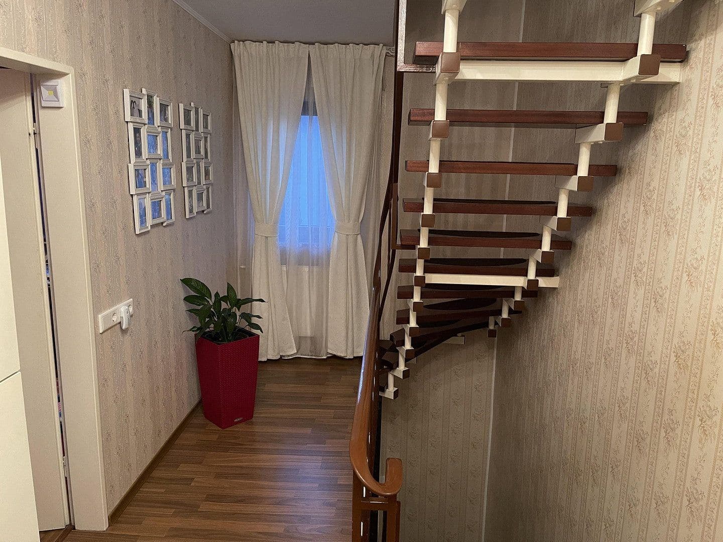 Prodej domu 250 m², pozemek 400 m², Reichenberg, Bavorsko Prodej domu 250 m², pozemek 400 m², Reichenberg, Bavorsko