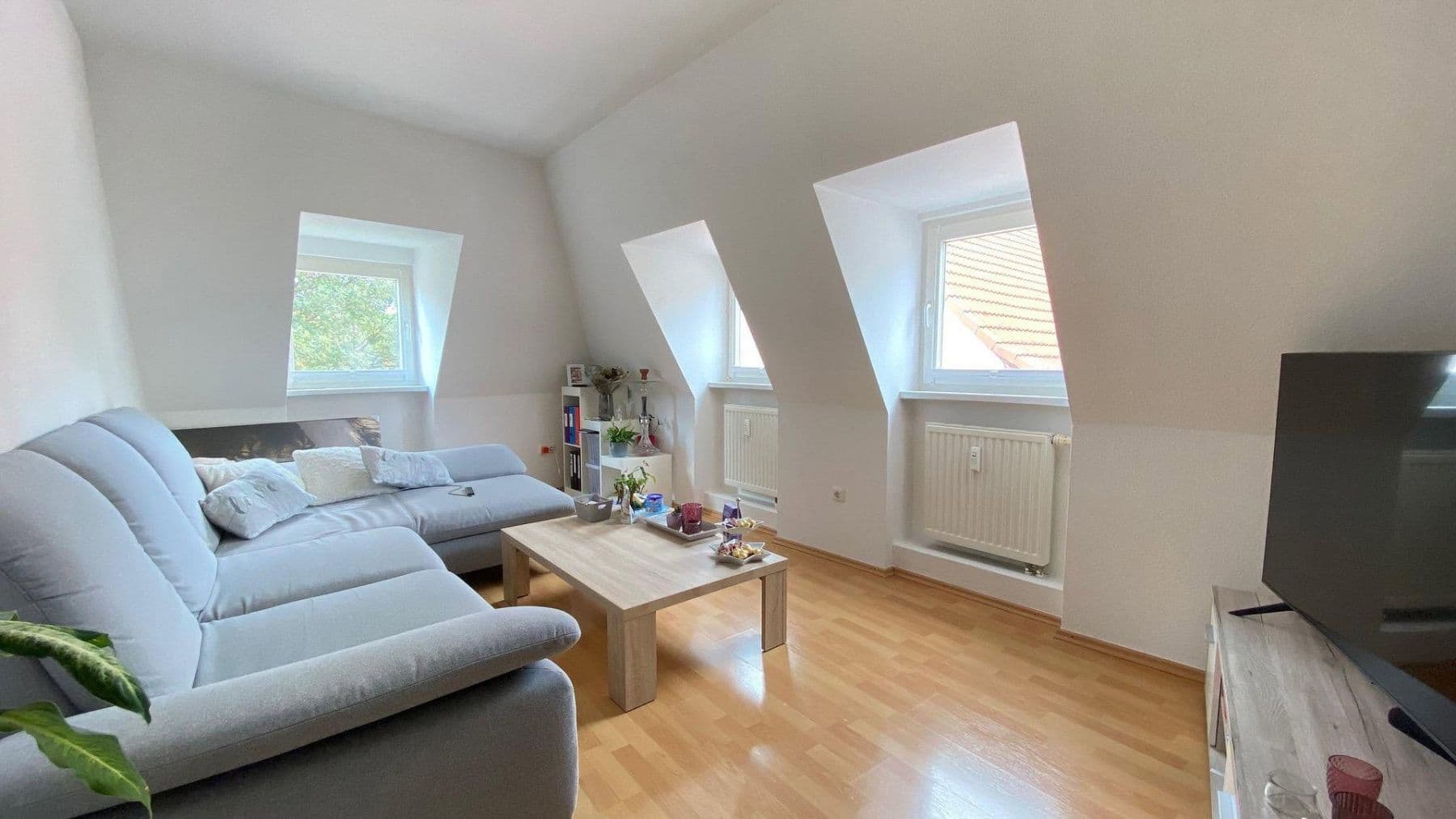 Pronájem bytu 2+1 55 m², Neugasse 1, Sankt Johann, Porýní-Falc Pronájem bytu 2+1 55 m², Neugasse 1, Sankt Johann, Porýní-Falc