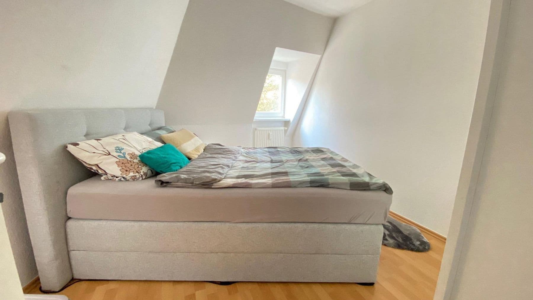 Pronájem bytu 2+1 55 m², Neugasse 1, Sankt Johann, Porýní-Falc Pronájem bytu 2+1 55 m², Neugasse 1, Sankt Johann, Porýní-Falc