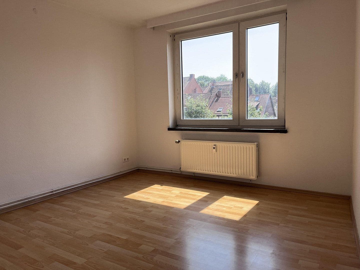 Pronájem bytu 2+1 39 m², Goschenstr.76, Hildesheim, Dolní Sasko Pronájem bytu 2+1 39 m², Goschenstr.76, Hildesheim, Dolní Sasko