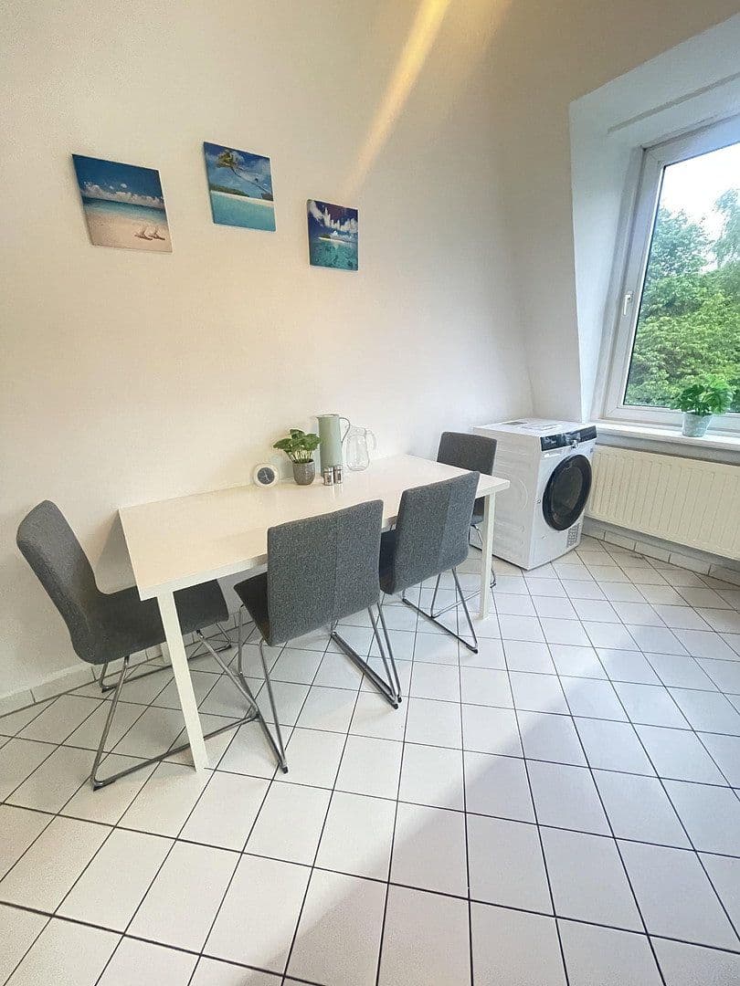 Pronájem bytu 3+1 86 m², Hamburg, Hamburg Pronájem bytu 3+1 86 m², Hamburg, Hamburg