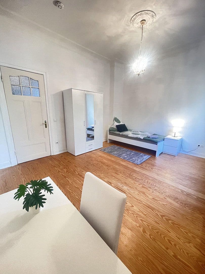 Pronájem bytu 3+1 86 m², Hamburg, Hamburg Pronájem bytu 3+1 86 m², Hamburg, Hamburg