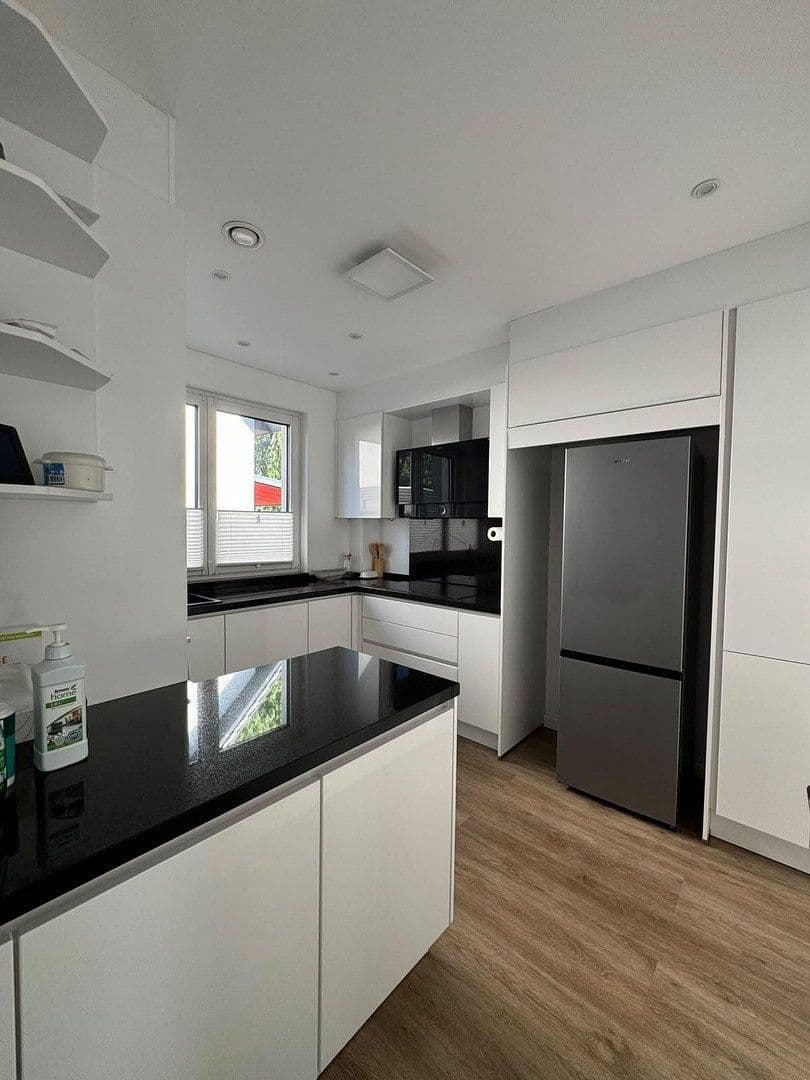 Prodej domu 133 m², pozemek 342 m², Elmshorn, Šlesvicko-Holštýnsko Prodej domu 133 m², pozemek 342 m², Elmshorn, Šlesvicko-Holštýnsko