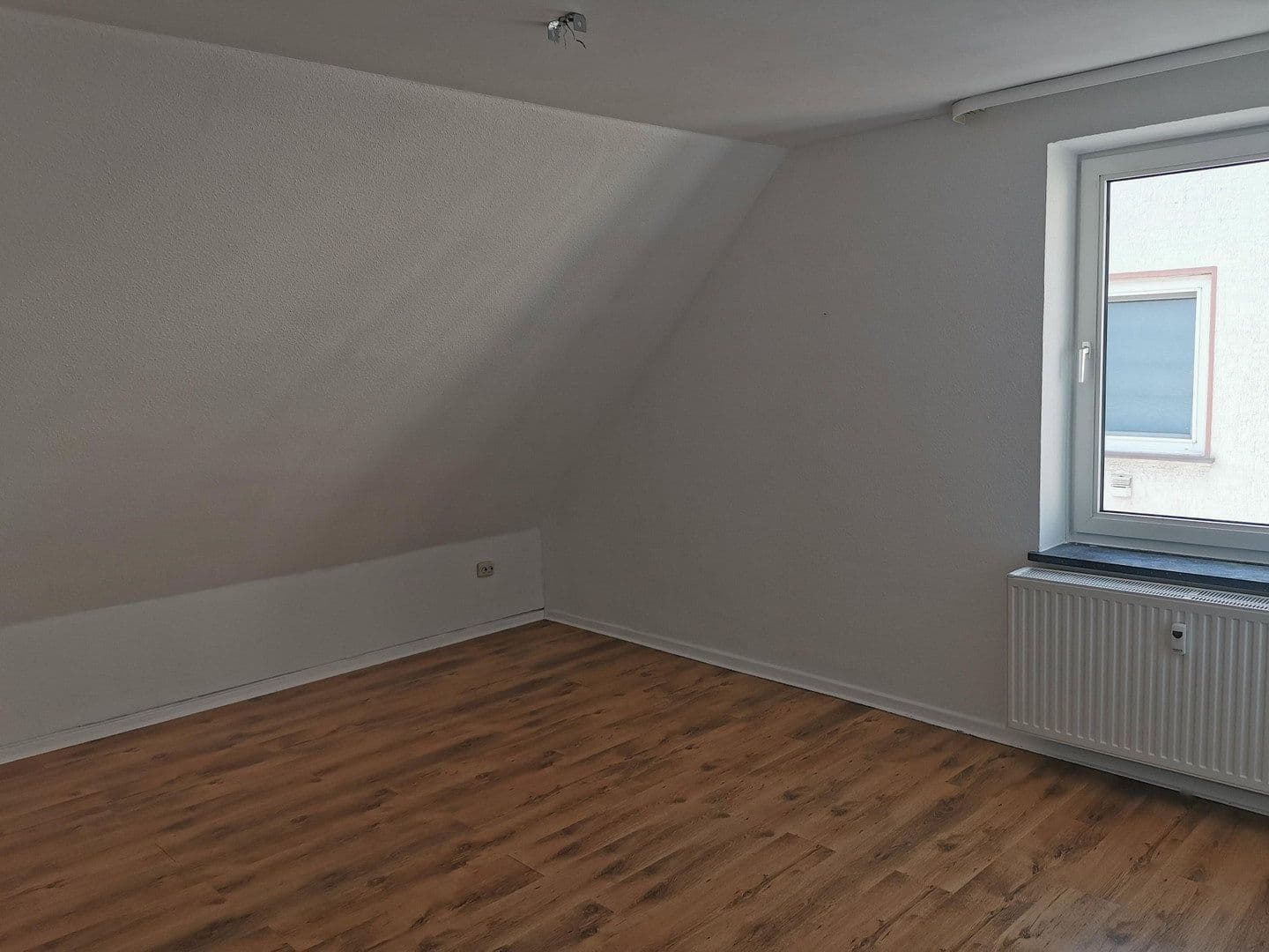 Pronájem bytu 2+1 53 m², Goschenstr.76, Hildesheim, Dolní Sasko Pronájem bytu 2+1 53 m², Goschenstr.76, Hildesheim, Dolní Sasko