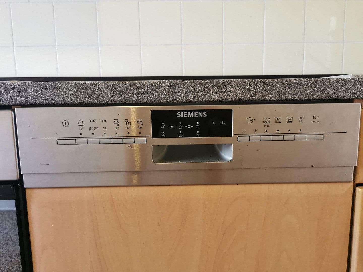 Pronájem bytu 2+1 53 m², Goschenstr.76, Hildesheim, Dolní Sasko Pronájem bytu 2+1 53 m², Goschenstr.76, Hildesheim, Dolní Sasko