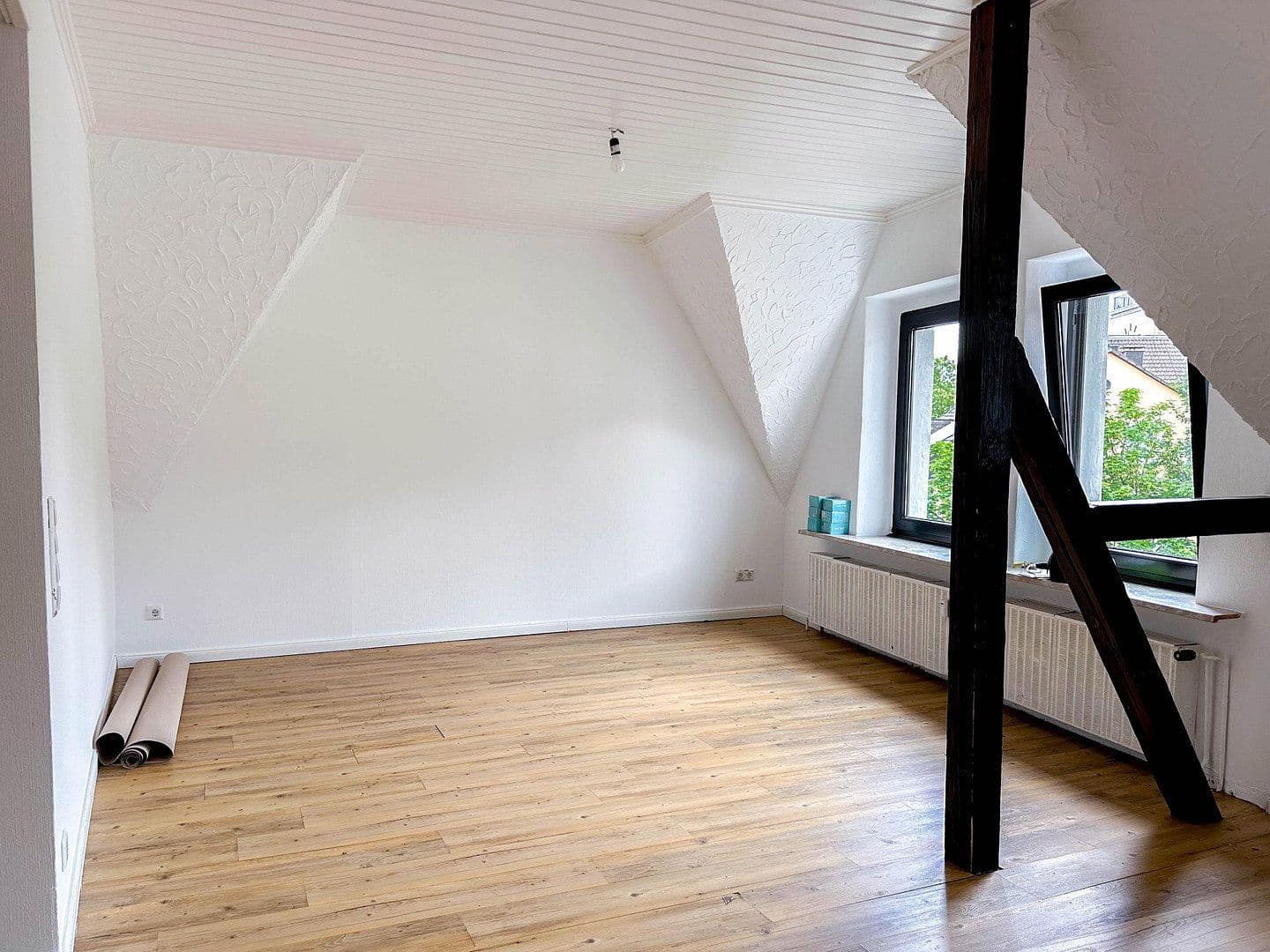 Pronájem bytu 3+kk 114 m², Freiheitstr. 18, Hagen Hohenlimburg, Severní Porýní-Vestfálsko Pronájem bytu 3+kk 114 m², Freiheitstr. 18, Hagen Hohenlimburg, Severní Porýní-Vestfálsko