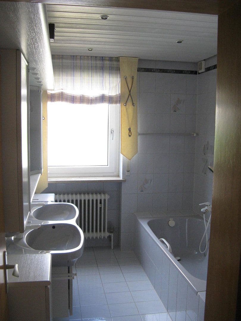 Prodej domu 280 m², pozemek 890 m², Pegnitz, Bavorsko Prodej domu 280 m², pozemek 890 m², Pegnitz, Bavorsko