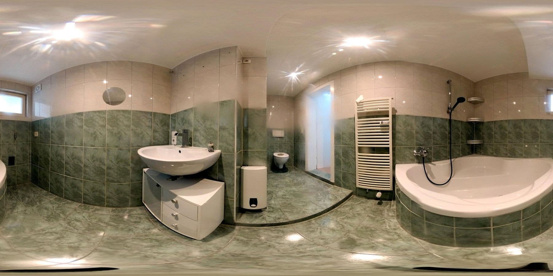 Pronájem bytu 4+kk 145 m², Schlangenbad, Hessen Pronájem bytu 4+kk 145 m², Schlangenbad, Hessen