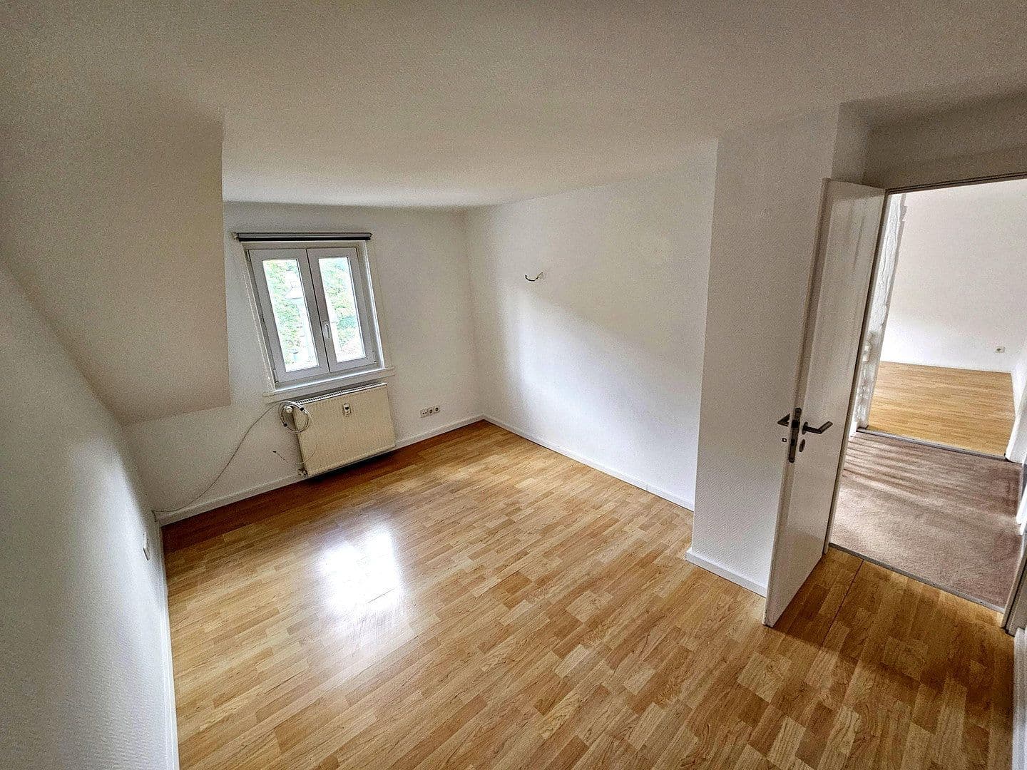 Pronájem bytu 4+kk 145 m², Schlangenbad, Hessen Pronájem bytu 4+kk 145 m², Schlangenbad, Hessen