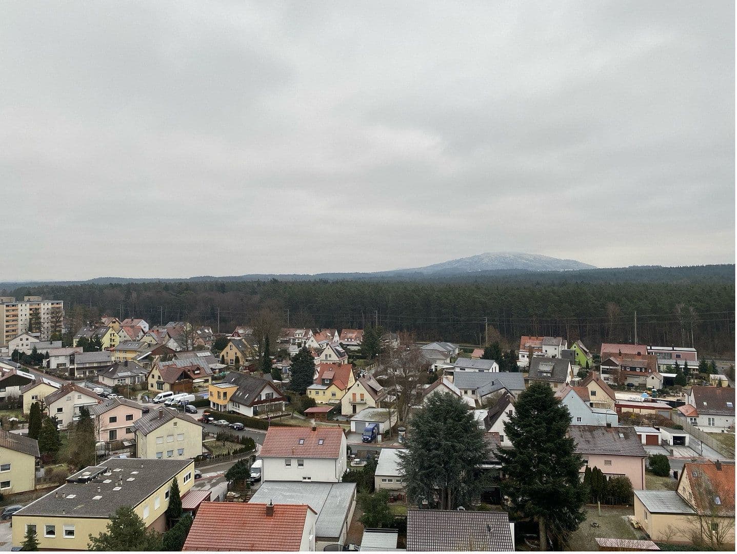 Pronájem bytu 2+1 60 m², Tannenstraße 1, Röthenbach an der Pegnitz, Bavorsko Pronájem bytu 2+1 60 m², Tannenstraße 1, Röthenbach an der Pegnitz, Bavorsko