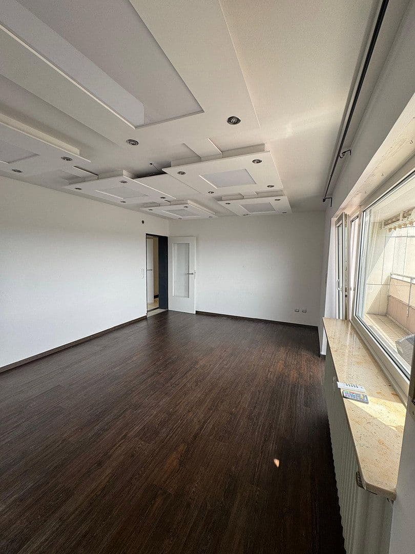 Pronájem bytu 2+1 60 m², Tannenstraße 1, Röthenbach an der Pegnitz, Bavorsko Pronájem bytu 2+1 60 m², Tannenstraße 1, Röthenbach an der Pegnitz, Bavorsko