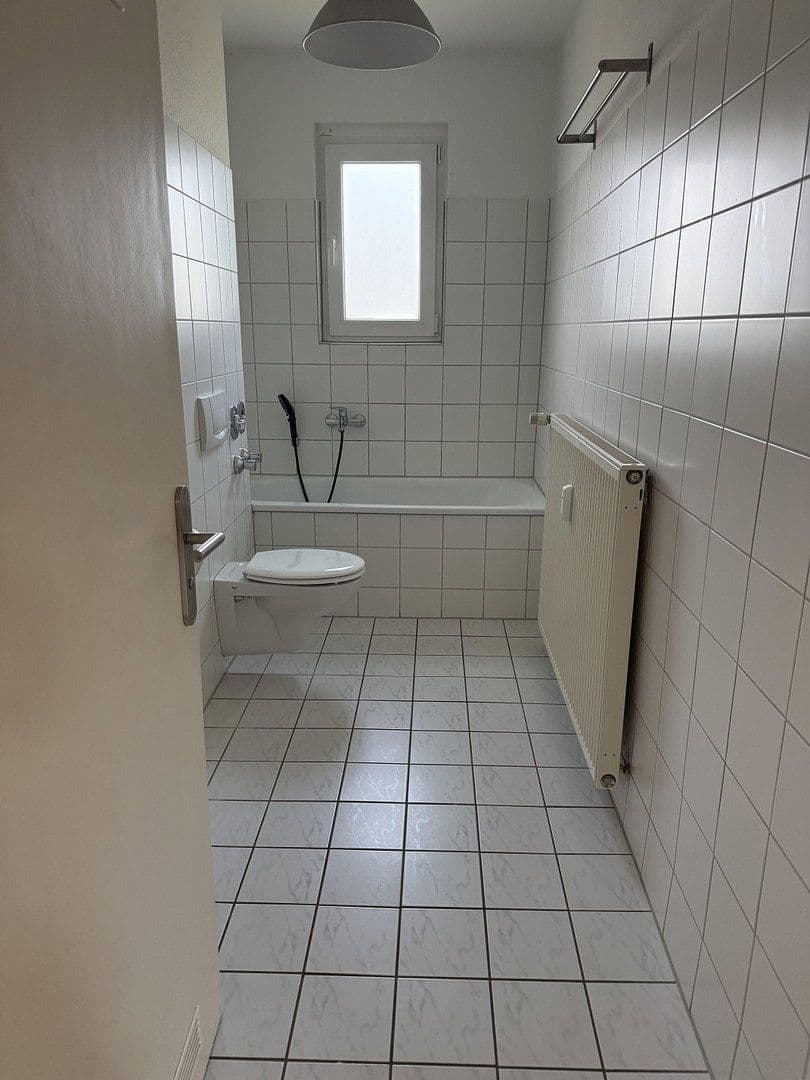 Pronájem bytu 2+kk 60 m², Akazienstraße 7, Hattingen, Severní Porýní-Vestfálsko Pronájem bytu 2+kk 60 m², Akazienstraße 7, Hattingen, Severní Porýní-Vestfálsko