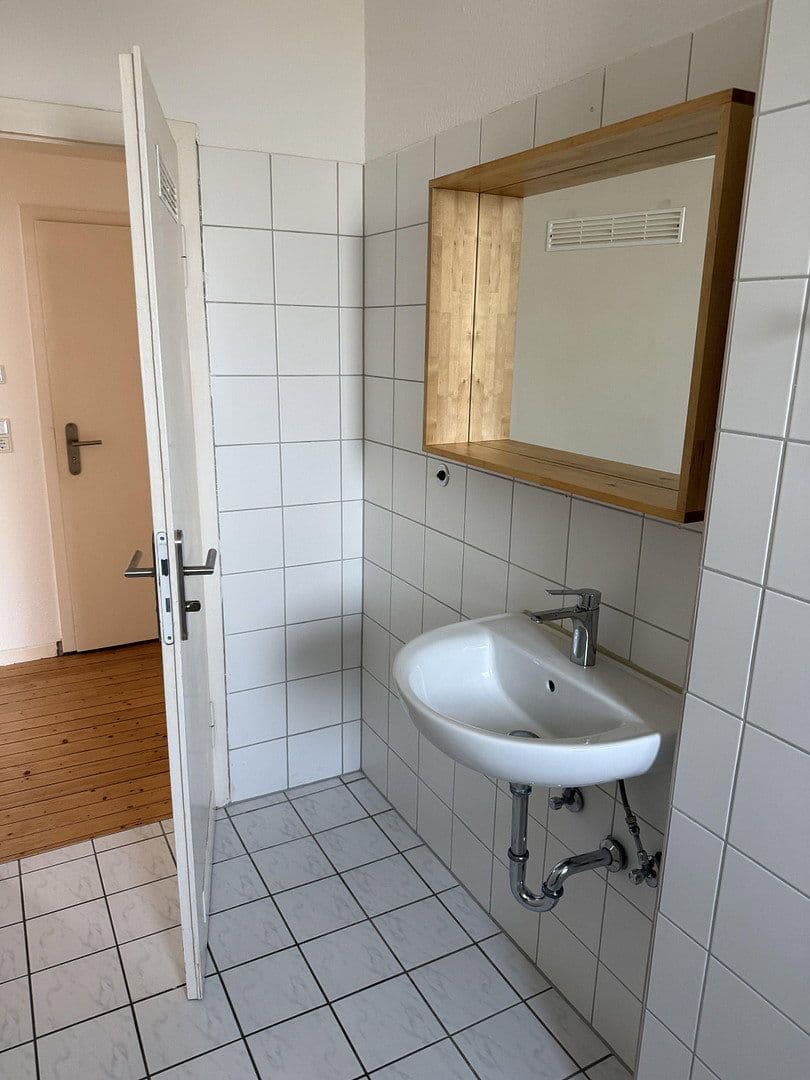 Pronájem bytu 2+kk 60 m², Akazienstraße 7, Hattingen, Severní Porýní-Vestfálsko Pronájem bytu 2+kk 60 m², Akazienstraße 7, Hattingen, Severní Porýní-Vestfálsko