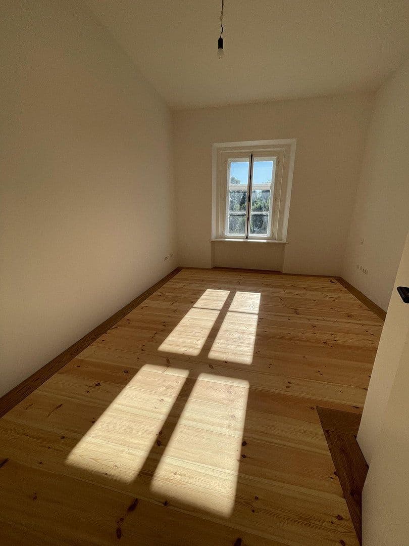 Pronájem bytu 4+1 130 m², Oberasbach, Bavorsko Pronájem bytu 4+1 130 m², Oberasbach, Bavorsko