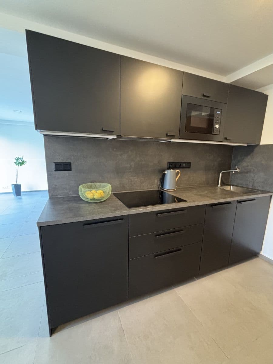Pronájem bytu 40 m², Mezihorská, Praha, Praha Pronájem bytu 40 m², Mezihorská, Praha, Praha