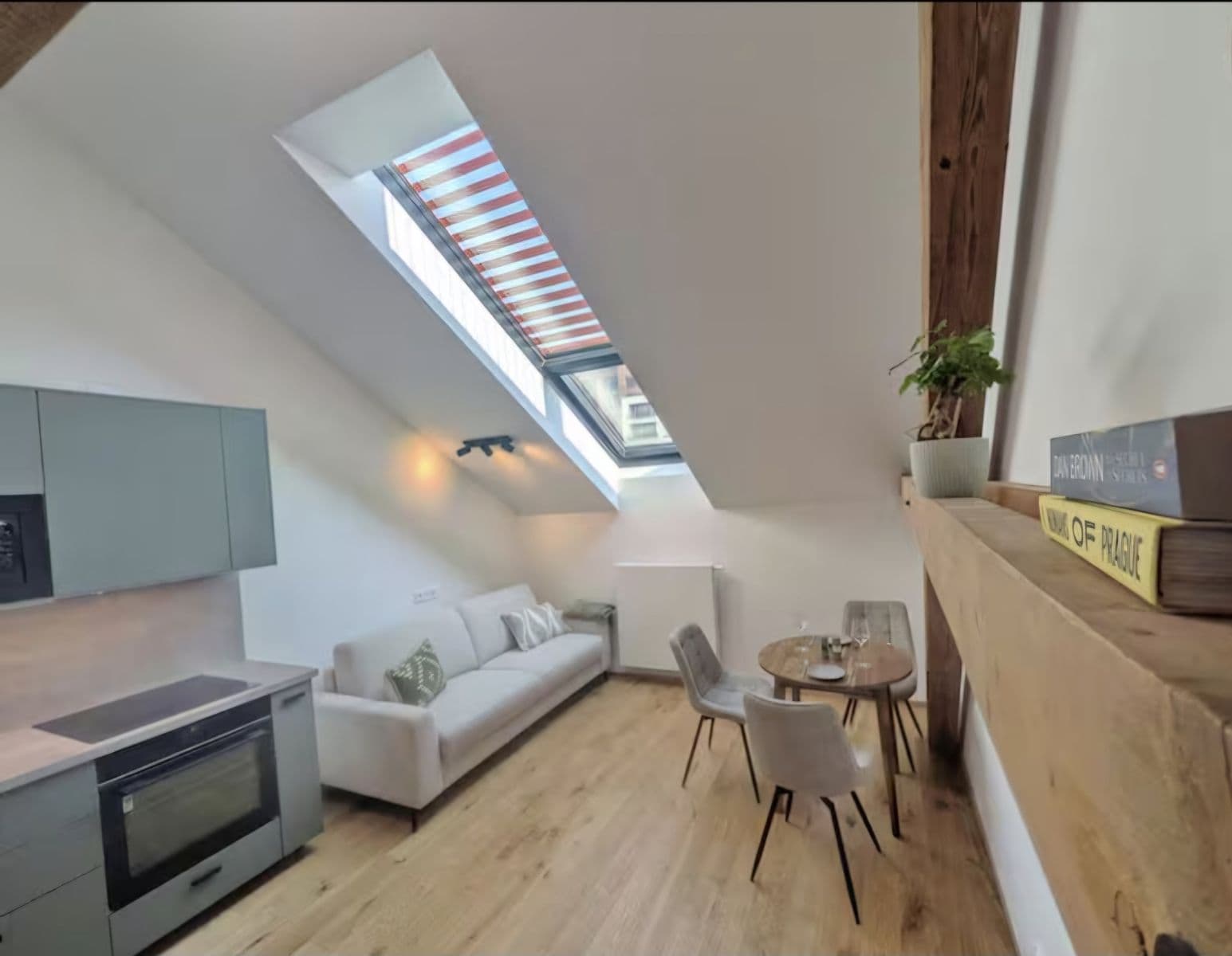 Pronájem bytu 55 m², Vrtbova, Praha, Praha Pronájem bytu 55 m², Vrtbova, Praha, Praha