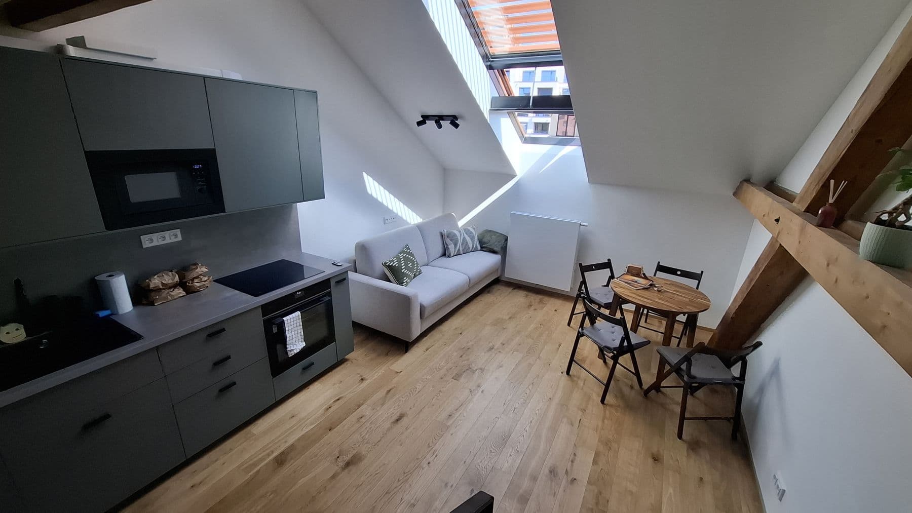 Pronájem bytu 55 m², Vrtbova, Praha, Praha Pronájem bytu 55 m², Vrtbova, Praha, Praha