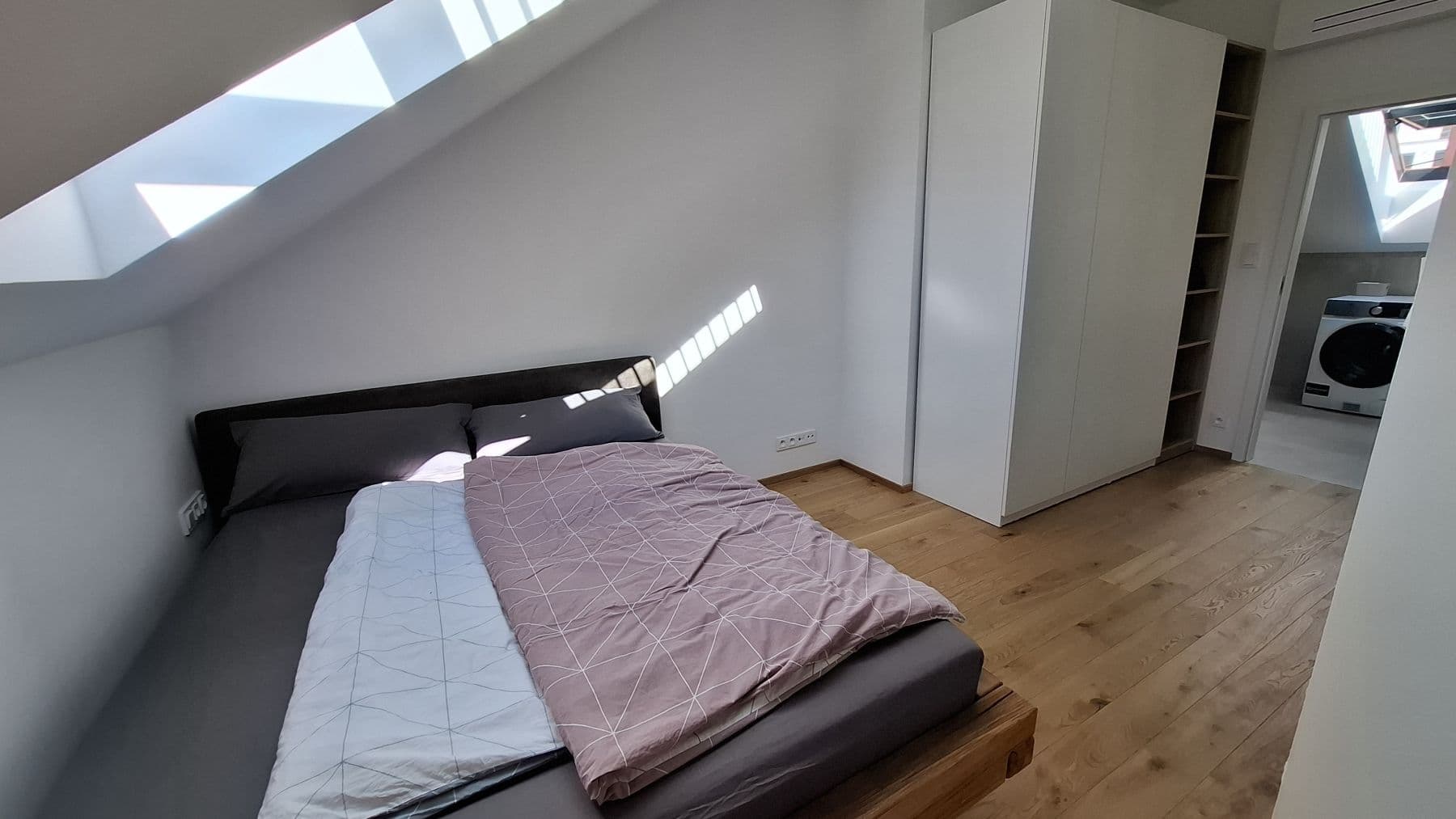 Pronájem bytu 55 m², Vrtbova, Praha, Praha Pronájem bytu 55 m², Vrtbova, Praha, Praha