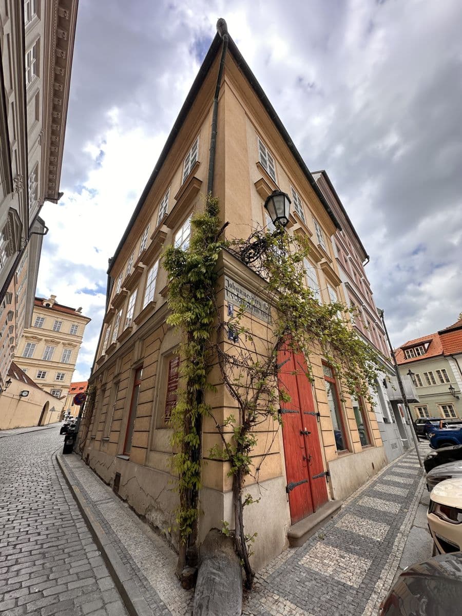 Pronájem bytu, Vlašská, Praha, Praha Pronájem bytu, Vlašská, Praha, Praha