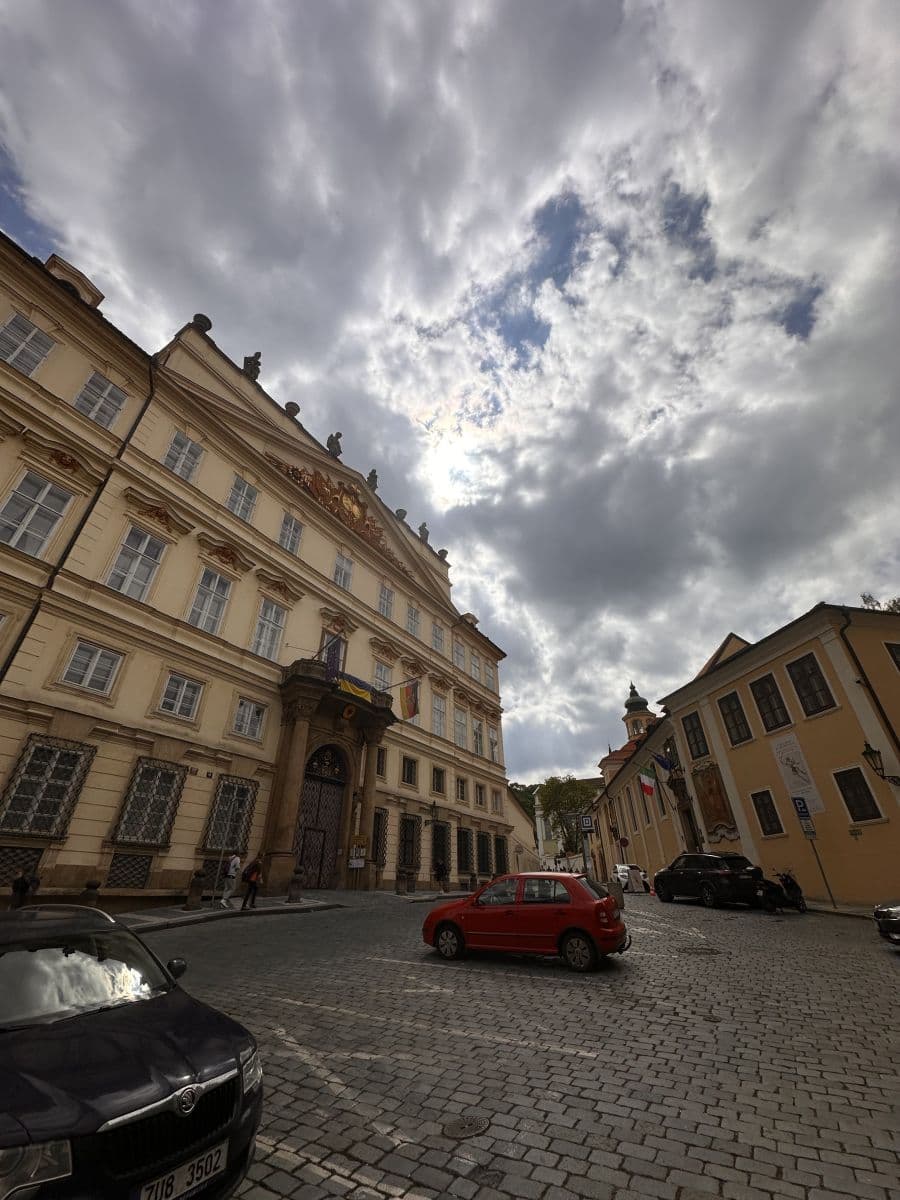 Pronájem bytu, Vlašská, Praha, Praha Pronájem bytu, Vlašská, Praha, Praha
