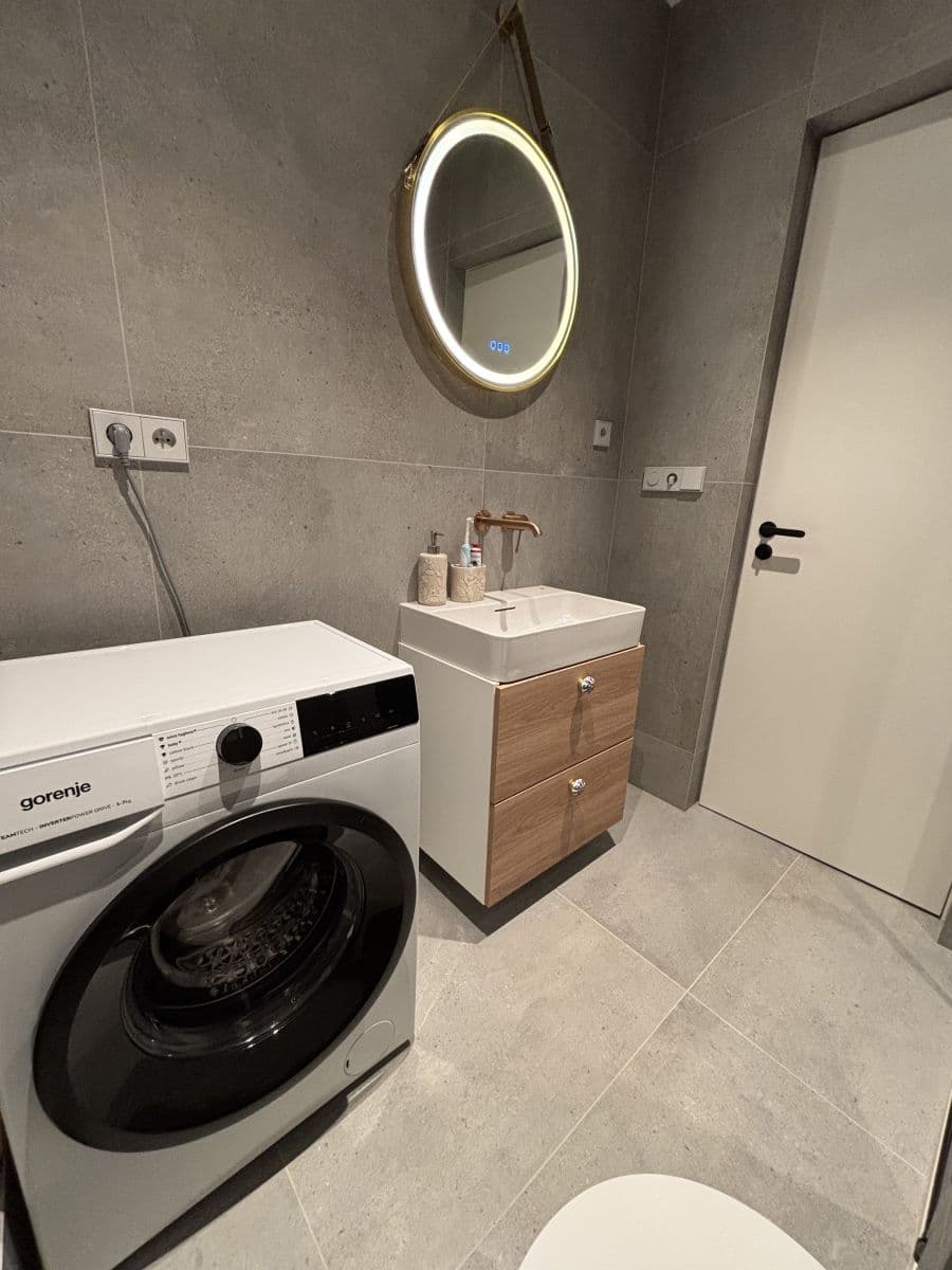 Pronájem bytu 32 m², Lumírova, Praha, Praha Pronájem bytu 32 m², Lumírova, Praha, Praha