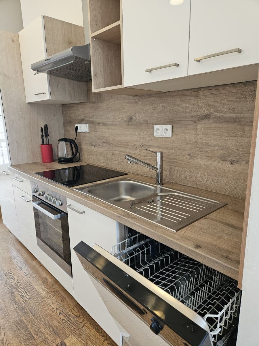 Pronájem bytu 52 m², Na Bělidle, Praha, Praha Pronájem bytu 52 m², Na Bělidle, Praha, Praha