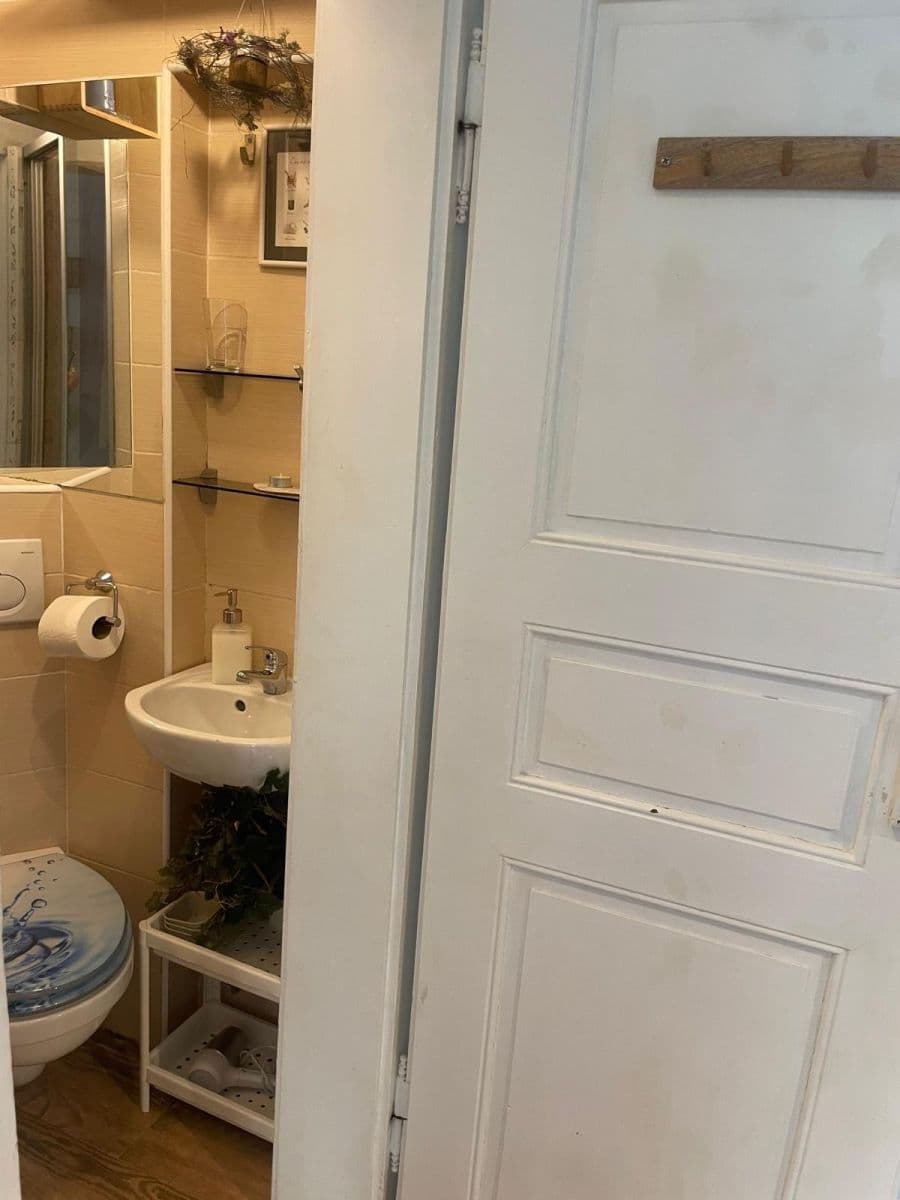Pronájem bytu 20 m², Na Královce, Praha, Praha Pronájem bytu 20 m², Na Královce, Praha, Praha