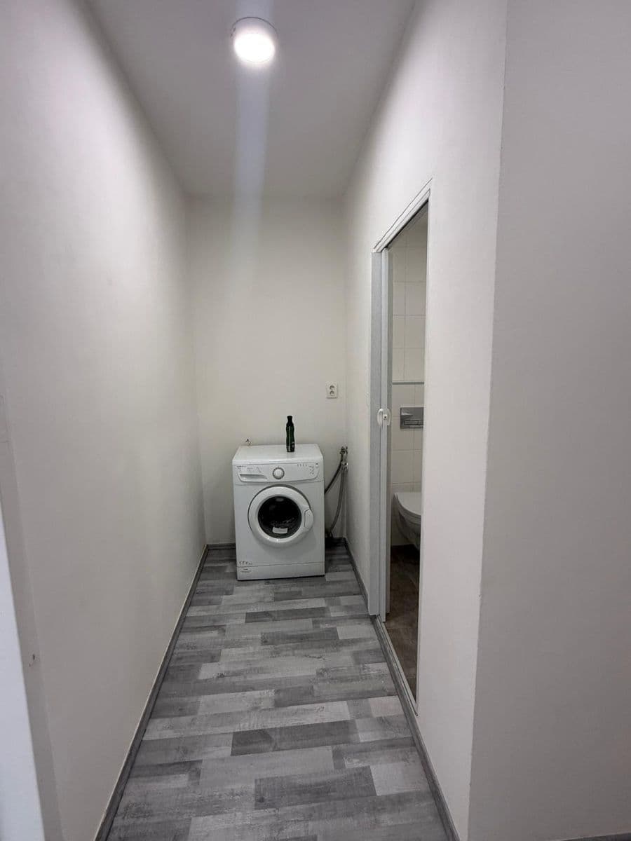 Pronájem bytu 1+1 39 m², Jizerská, Jablonec nad Nisou, Liberecký kraj Pronájem bytu 1+1 39 m², Jizerská, Jablonec nad Nisou, Liberecký kraj