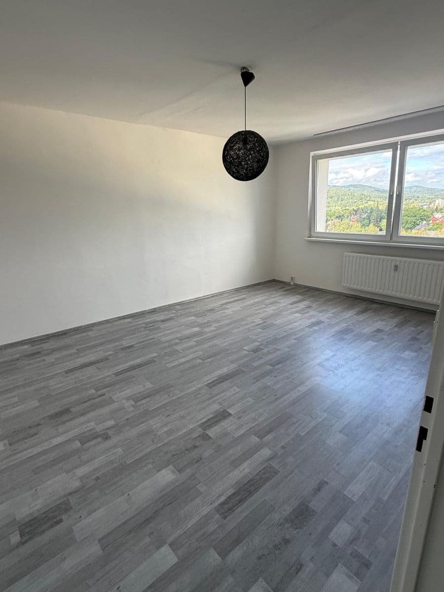 Pronájem bytu 1+1 39 m², Jizerská, Jablonec nad Nisou, Liberecký kraj Pronájem bytu 1+1 39 m², Jizerská, Jablonec nad Nisou, Liberecký kraj