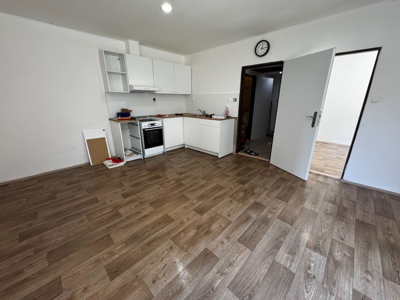 Pronájem bytu 2+kk 42 m², Kateřinská, Liberec, Liberecký kraj Pronájem bytu 2+kk 42 m², Kateřinská, Liberec, Liberecký kraj