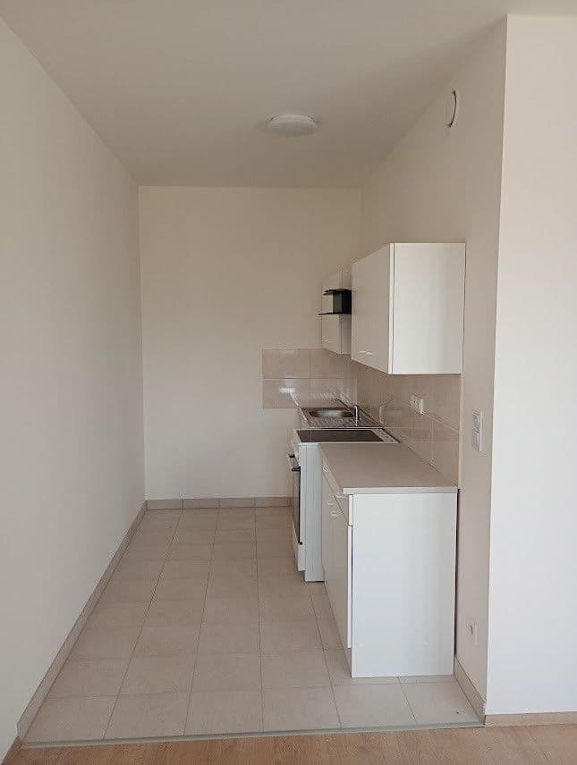 Pronájem bytu 2+kk 43 m², Arnošta Staňka, Praha, Praha Pronájem bytu 2+kk 43 m², Arnošta Staňka, Praha, Praha