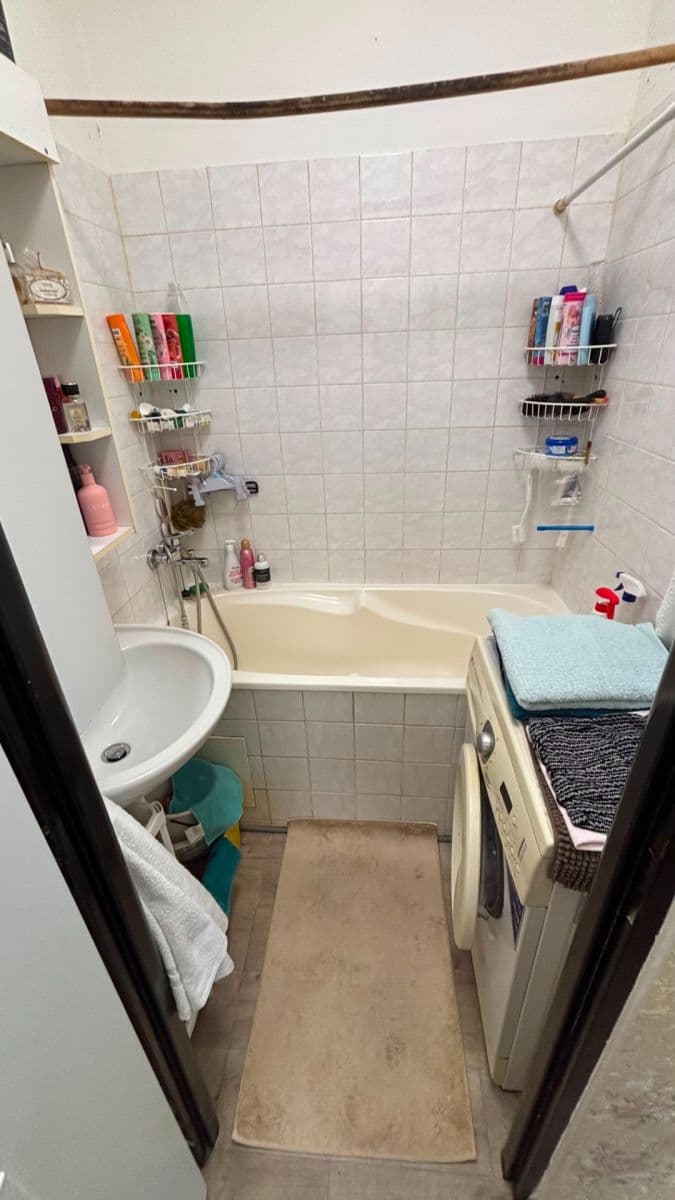 Prodej bytu 3+1 58 m², Gagarinova, Frýdek-Místek, Moravskoslezský kraj Prodej bytu 3+1 58 m², Gagarinova, Frýdek-Místek, Moravskoslezský kraj