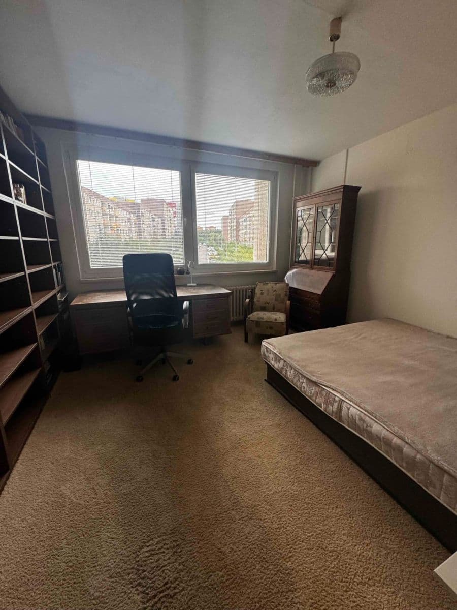 Prodej bytu 4+1 87 m², Lohniského, Praha, Praha Prodej bytu 4+1 87 m², Lohniského, Praha, Praha