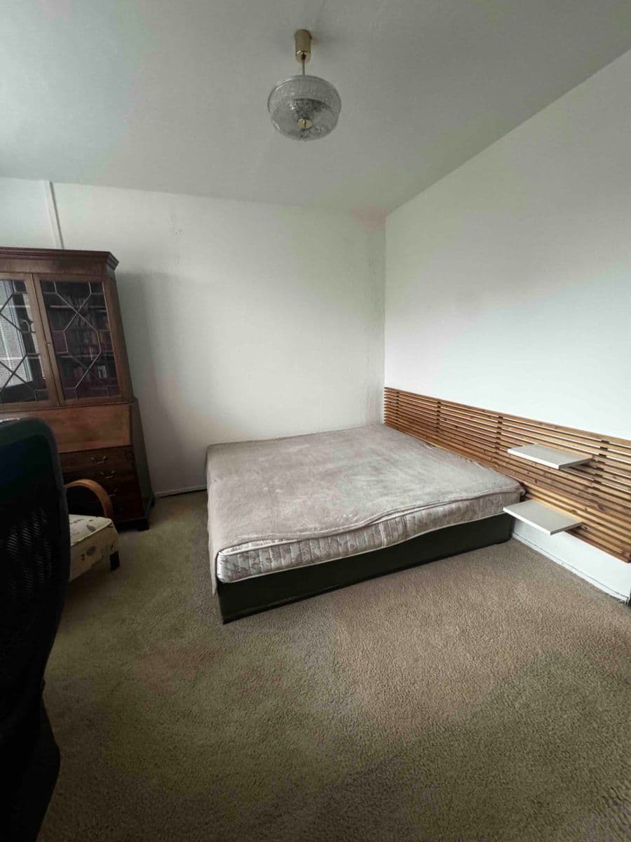 Prodej bytu 4+1 87 m², Lohniského, Praha, Praha Prodej bytu 4+1 87 m², Lohniského, Praha, Praha