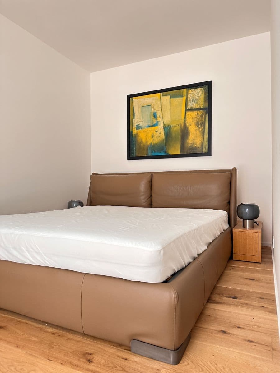 Pronájem bytu 2+kk 52 m², U Komína, Praha, Praha Pronájem bytu 2+kk 52 m², U Komína, Praha, Praha