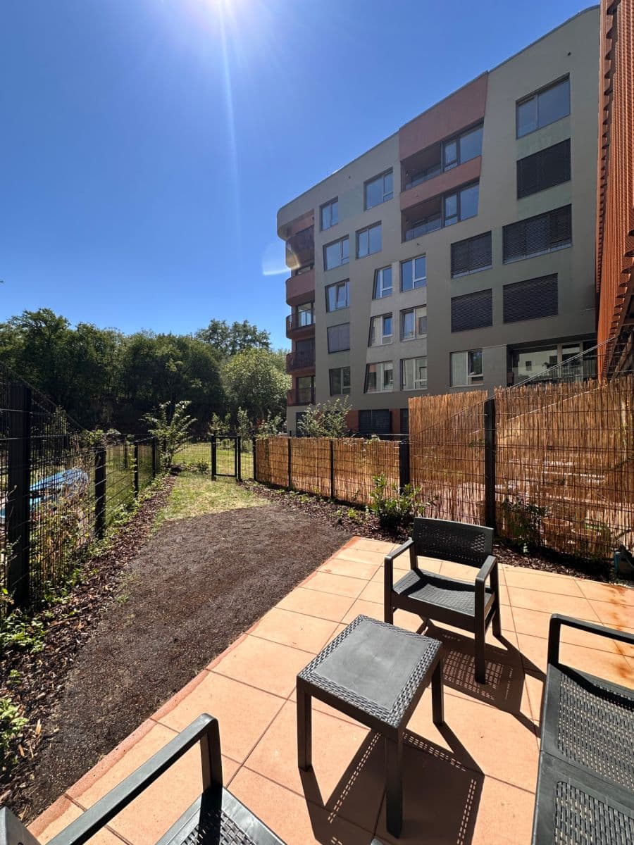 Pronájem bytu 2+kk 52 m², U Komína, Praha, Praha Pronájem bytu 2+kk 52 m², U Komína, Praha, Praha