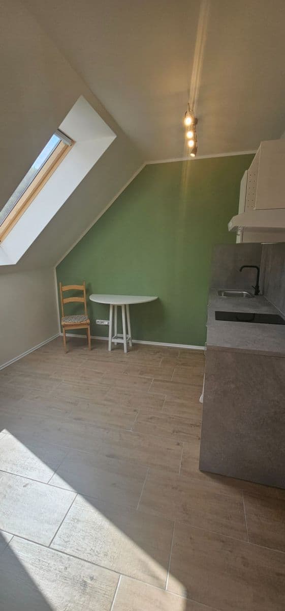 Pronájem bytu 2+kk 45 m², Na Cikánce, Praha, Praha Pronájem bytu 2+kk 45 m², Na Cikánce, Praha, Praha