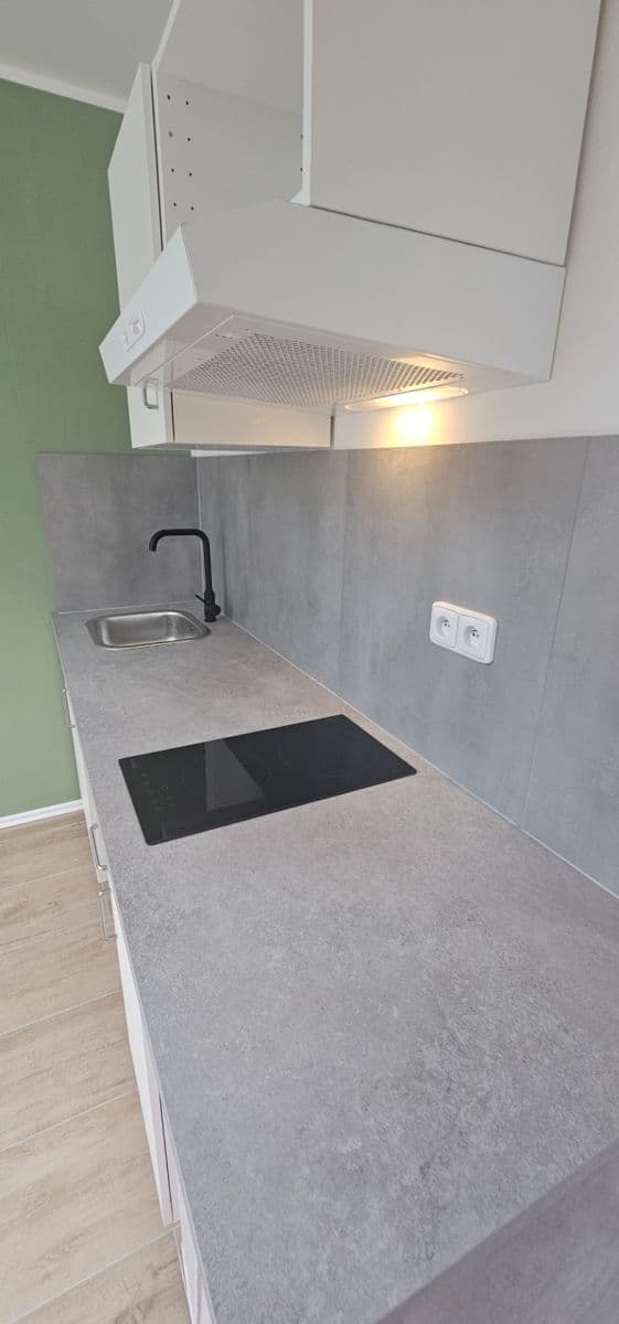 Pronájem bytu 2+kk 45 m², Na Cikánce, Praha, Praha Pronájem bytu 2+kk 45 m², Na Cikánce, Praha, Praha