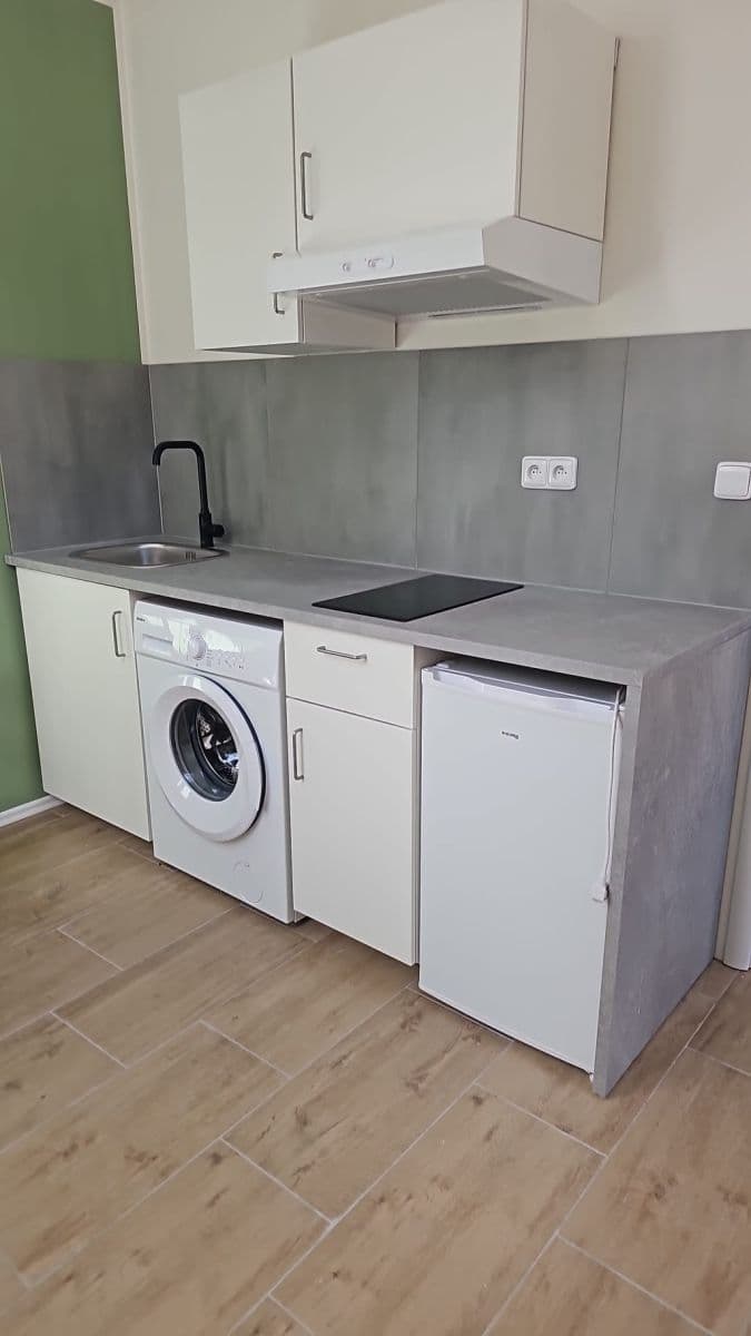 Pronájem bytu 2+kk 46 m², Na Cikánce, Praha, Praha Pronájem bytu 2+kk 46 m², Na Cikánce, Praha, Praha