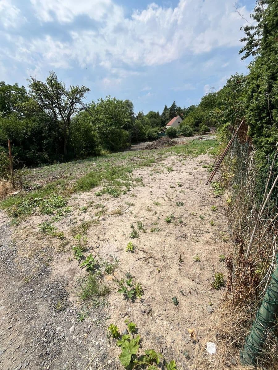 Prodej pozemku 889 m², Smečno, Středočeský kraj Prodej pozemku 889 m², Smečno, Středočeský kraj