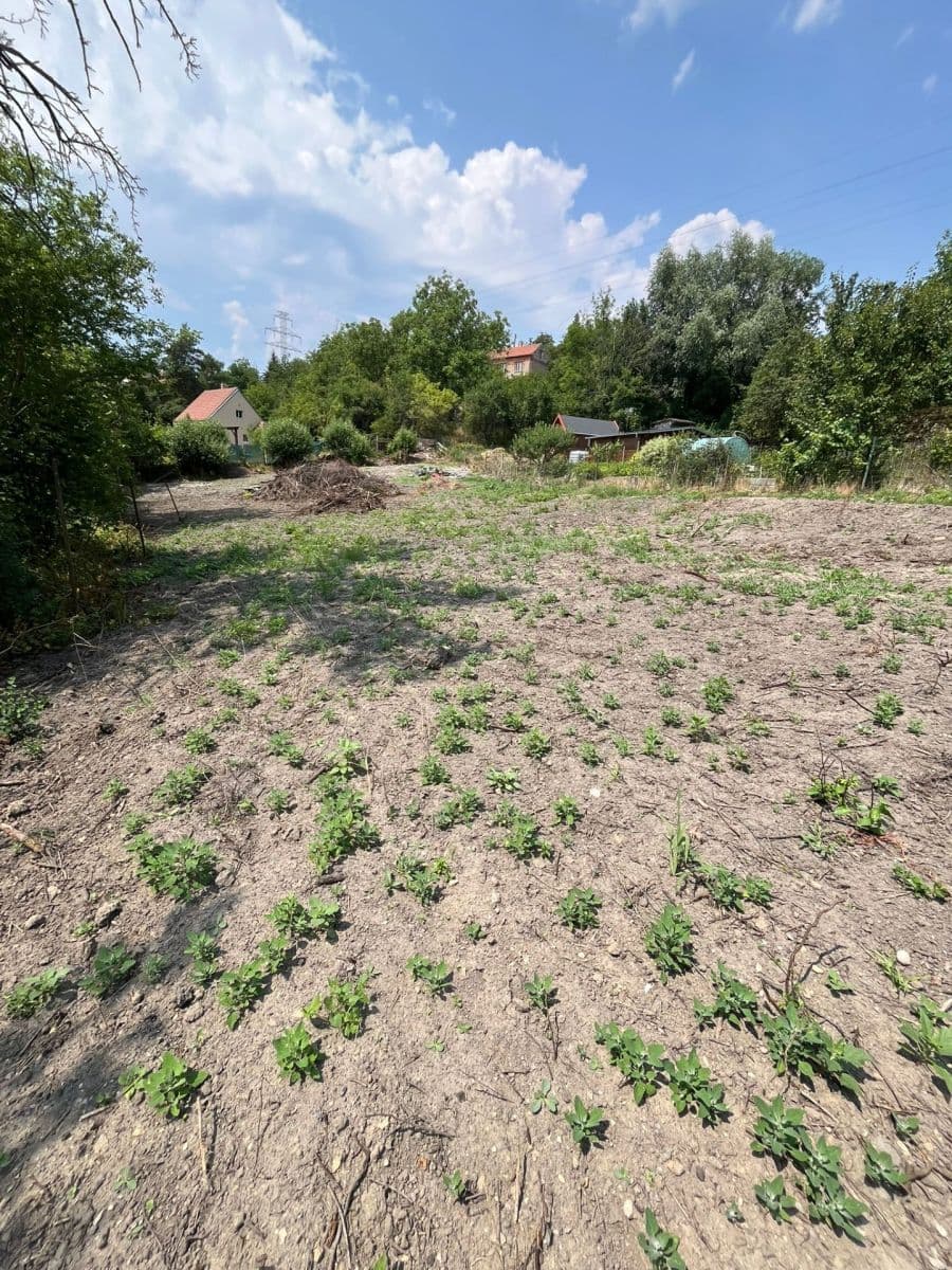 Prodej pozemku 889 m², Smečno, Středočeský kraj Prodej pozemku 889 m², Smečno, Středočeský kraj