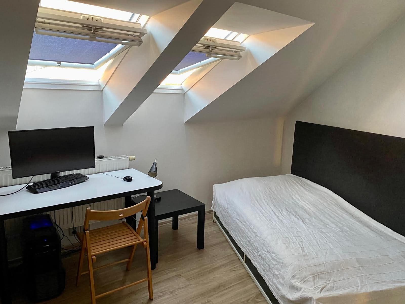 Pronájem bytu 3+kk 88 m², Líšeňská, Brno, Jihomoravský kraj Pronájem bytu 3+kk 88 m², Líšeňská, Brno, Jihomoravský kraj