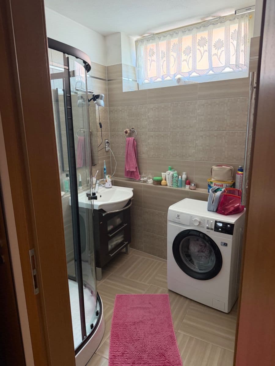 Pronájem bytu 2+kk 56 m², Na Vysočanských vinicích, Praha, Praha Pronájem bytu 2+kk 56 m², Na Vysočanských vinicích, Praha, Praha