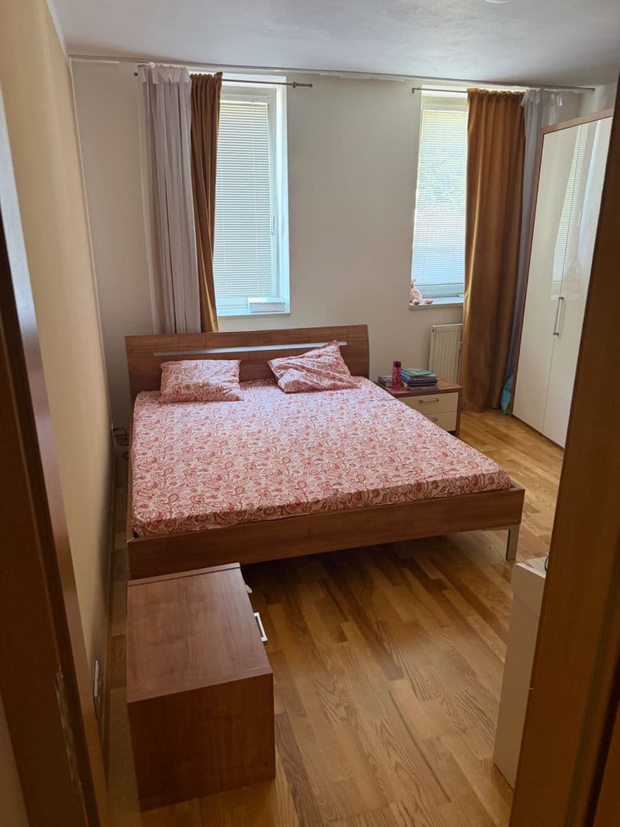 Pronájem bytu 2+kk 56 m², Na Vysočanských vinicích, Praha, Praha Pronájem bytu 2+kk 56 m², Na Vysočanských vinicích, Praha, Praha